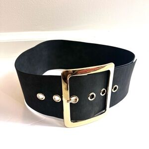Oversized brass buckle statement belt